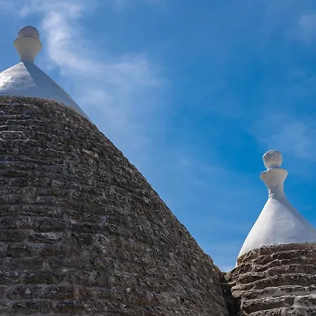 펜션 Trullo Thessa, Immersed In Countryside...