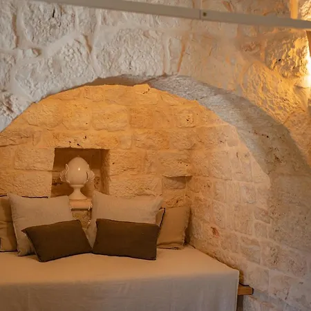 Semesterbostad Trullo Thessa, Immersed In Countryside... *
